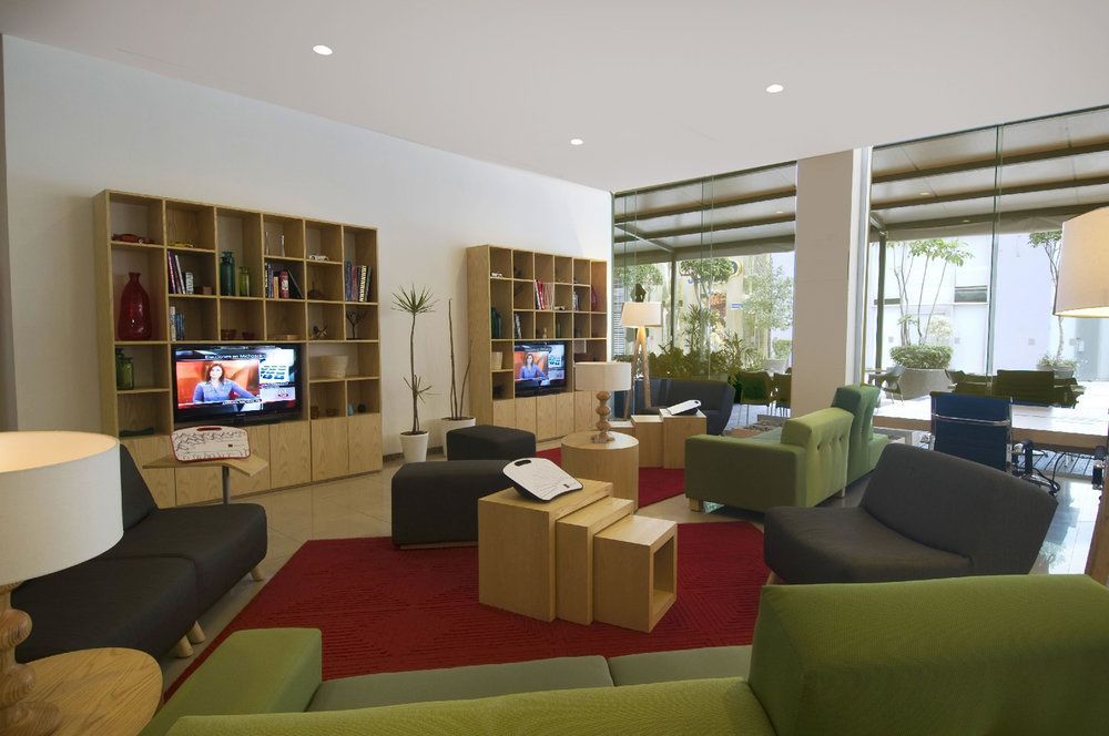 Fiesta Inn Silao Puerto Interior Zewnętrze zdjęcie